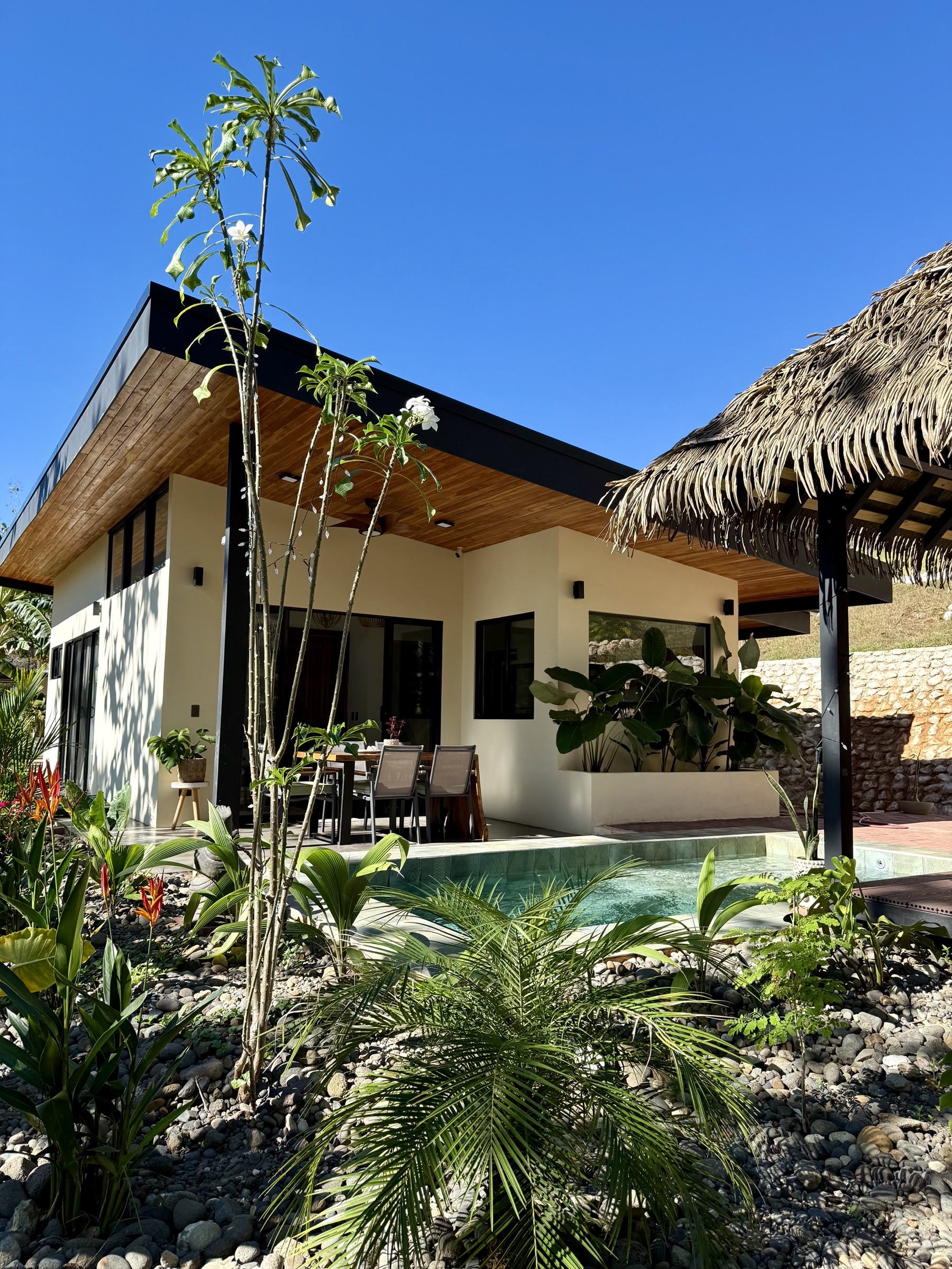 Casa Nekajui, Sámara